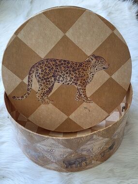 Leopard - Animal Print Decorative Large Round Hat Box - Tan & Beige
